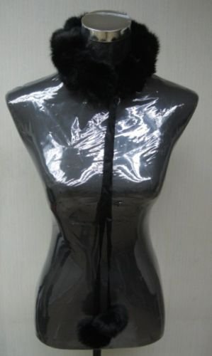 BLACK  REM POM POM SCARF