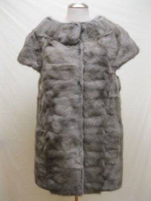 LADIES DYED GRAY SQUIRREL SOS LONG VEST-61577  (SIZE 55 = SIZE M)