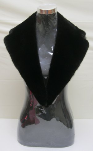 MENS DYED BLACK MINK DETACHABLE COLLAR - 44775o) - size F