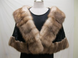 LADIES BLACK MINK CAPE TRIM W/CANADIAN SABLE - 65180/1o