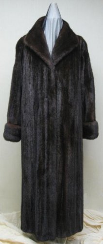 LADIES MAHOGANY MINK LET OUT LONG COAT WITH TURN UP CUFF- 65286 (SZ 12)