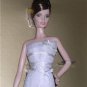 Barbie Vera Wang Romanticist Bride Gold L9652 2008 NRFB