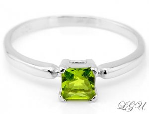 STERLING SILVER AUGUST BIRTHSTONE CZ CHILD RING SZ 3