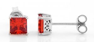 STERLING SILVER JANUARY BIRTHSTONE PRINCESS CUT 5MM STUD EARRING
