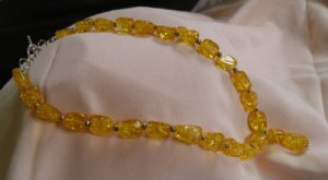 Amber Teething necklace lemon drop