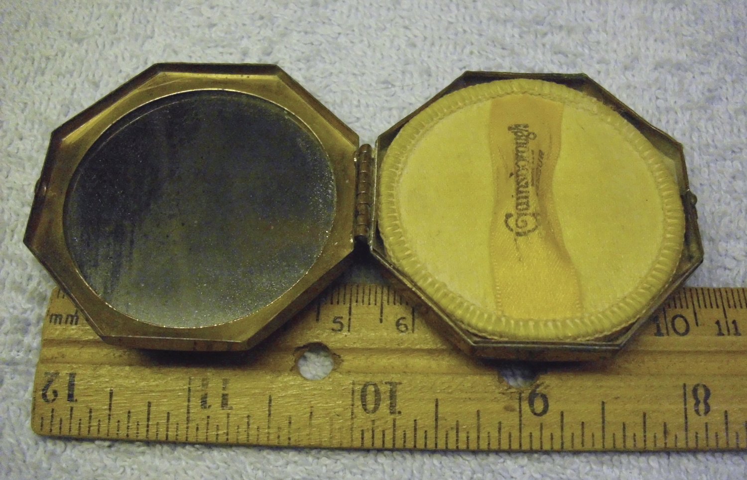 Vintage Gainsborough powder puff Vanity Compact, " Velour ", with