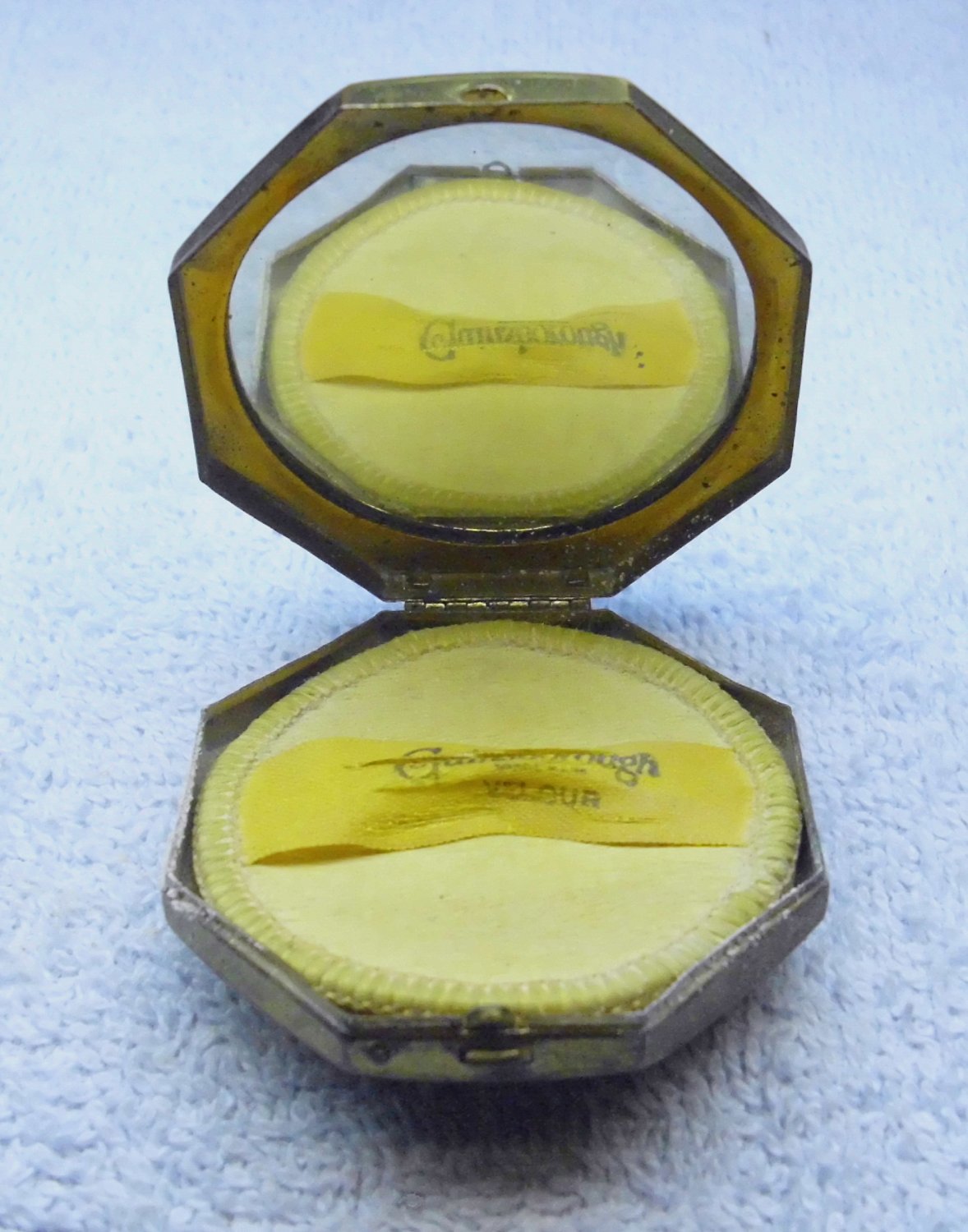 Vintage Gainsborough powder puff Vanity Compact, " Velour ", with