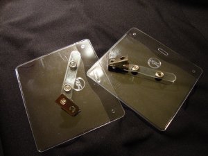 (1) ID badge Holder (1) ID Badge Clip with Strap
