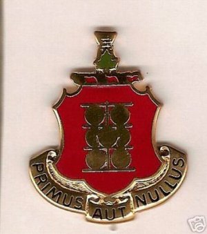 1ST FIELD ARTILLERY BATTALION DUI CREST INSIGNIA