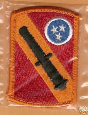 196TH FIELD ARTILLERY BRIGADE COLOR PATCH INSIGNIA
