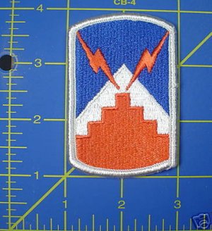 7TH SIGNAL BRIGADE COLOR PATCH INSIGNIA