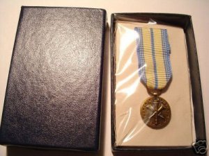 AIR FORCE ARMED FORCES RESERVE MINI MEDAL BLUE BOX