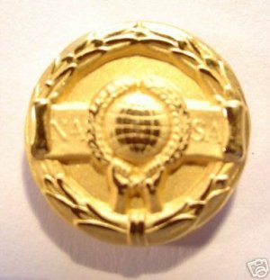 NASA EXCEPTIONAL SERVICE LAPEL PIN, NEW