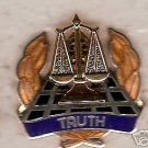 OBSERVATION AND EVALUATION DUI DI CREST INSIGNIA