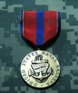 Navy Reserve Meritorious Service Full Size Medal NIP