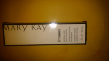 Luminous-Wear Liquid Foundation