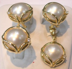 14K YG Exquisite Genuine white Mabe Pearl set