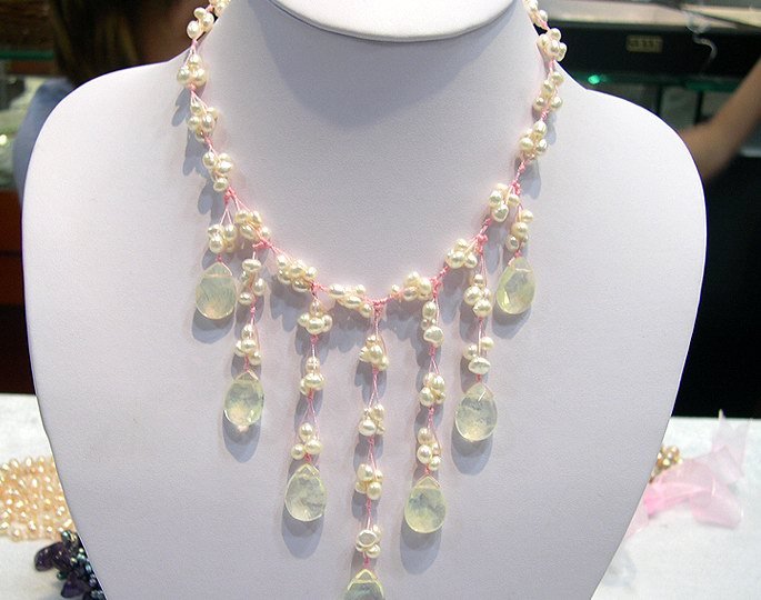 Charming 3row white Genuine Cultured Pearl Gem Necklace