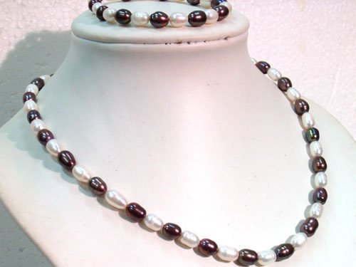 FW pearl necklace bracelet set