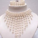 Elegant white FW pearl & crystal Necklace bracelet