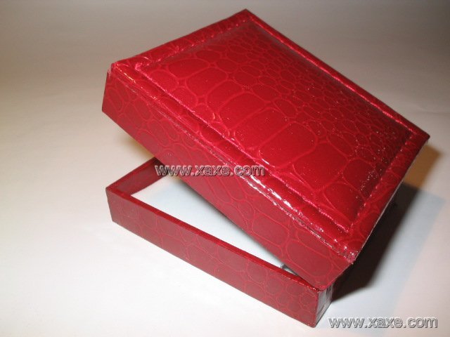 bracelet leatheroid jewelry box