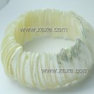 Lovely white bright shell bracelet