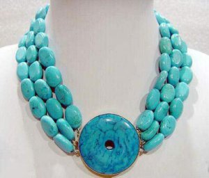 3 strands turquoise necklace round turquoise clasp