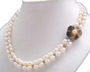 Junoesque 2rows white freshwater pearl necklace