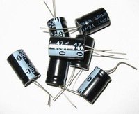 30PCS 680UF 4V Electrolytic Capacitor 4v 680uf from Reliable capacitor