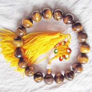 Natural Yellow Tiger Eye. 10mm beads. 19 hand-carved tiger eye stone bracelet