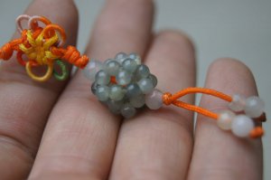 Natural gray jade bead pendant, hand-carved, cleverly weaving; spherical pendant