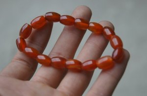 Hand-carved; oval red agate beads, 16 bracelet, natural agate beads.