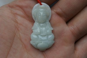 Natural jade, hand-carved white Guanyin, amulet pendant, approximately 37x18mm