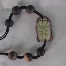 Natural purple robe jade, hand-carved.Weaving.Shakyamuni like a bracelet (the Buddha). Natural purple robe jade, hand-carved.Weaving.Shakyamuni like a bracelet (the Buddha).