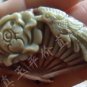 Natural purple robe jade pendant.Hand-carved, the fan Danfengchaoyang. Necklace.