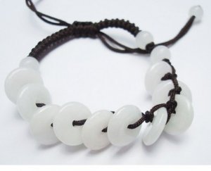 .Natural white jade. Hand-carved peace buckle + beads, handmade cleverly prepared the bracelet