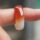 Hand-carved, natural agate red and white agate ring (inner diameter 20 mm) Hand-carved, natural agate red and white agate ring (inner diameter 20 mm)