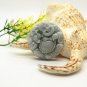 Hand-carved jade Buddha opera, the charm of the necklace pendant.
