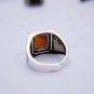 Hidden silver inlaid with red dragon - eye, ring, square ring surface
