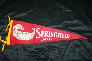 Vintage 1950s SPRINGFIELD MO MISSOURI Souvenir Pennant
