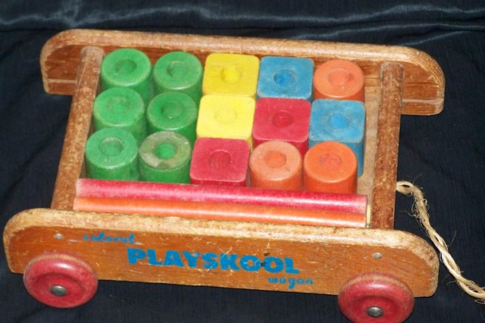 coloroll playskool wagon
