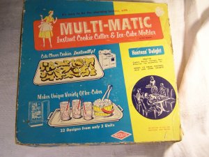 Vintage 1960s Wecolite Multi-Matic Instant Cookie Cutter and Ice Cube Molder with Box
