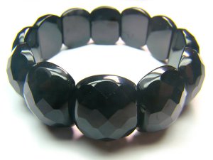 BONXSE0825C Onyx Semi Shape 18x21mm Cut Bracelet