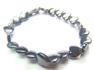 BHEXSS0809X Hematite Heart Shape 8mm Bracelet
