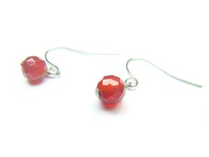 EAGXRS0800X Red Agate Round Shape 6mm Cut Earrings
