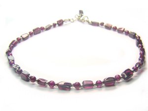 AA211F Garnet  Anklet