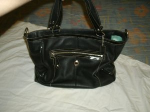 Beautiful Coach Handbag-100% Authentic