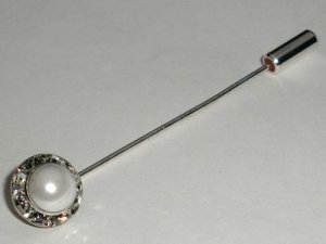 Pearl  Rhinestones Tie Pin made with SWAROVSKI ELEMENTS