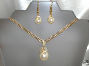 Wedding Bridal Gift Crystal Pearls Pendant Earrings made with SWAROVSKI ELEMENTS