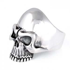 Classic Biker Skull Ring available US size: 7-15